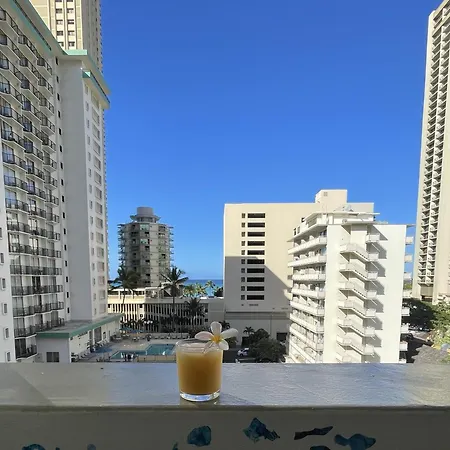 Contemporary Ocean View Suite - Heart Of Waikiki! Honolulu Exterior photo